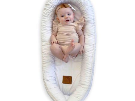 Bubnest Organic Baby Nest - White Hot on Sale