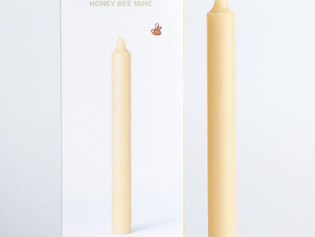 Queen B Beeswax Taper Candles (4pk) - 20cm 12hr Burn Time Hot on Sale